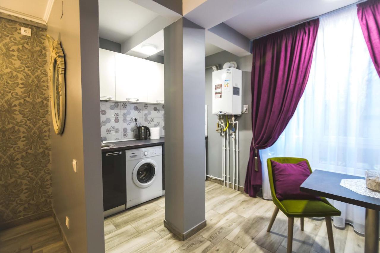 Holiday Apartments Galaţi Eksteriør billede